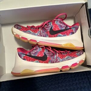 Kd 8 aunt pearl
